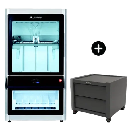 UltiMaker Factor 4 с принтерна станция